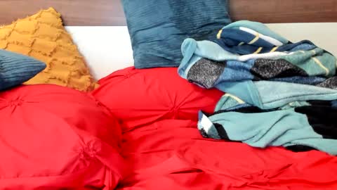 Snapshot of 00ingrid00 chatting on 12.17.24 00ingrid00 online show from 12.17.24