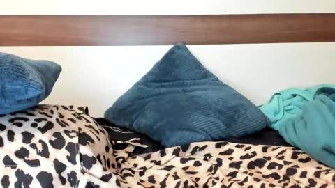 Snapshot of 00ingrid00 chatting on 01.08.25 00ingrid00 online show from 01.08.25