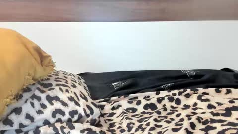 Snapshot of 00ingrid00 chatting on 10.14.25 00ingrid00 online show from 10.14.25