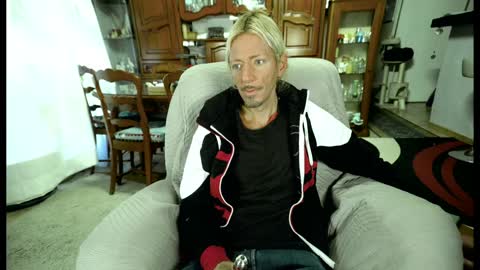 Snapshot of 00jeff31 chatting on 01.19.25 jeff online show from 01.19.25