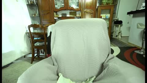 Snapshot of 00jeff31 chatting on 01.20.25 jeff online show from 01.20.25