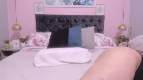 Valeria online show from 12.17.24