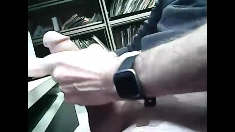 01quebecboy69 online show from 12.18.25