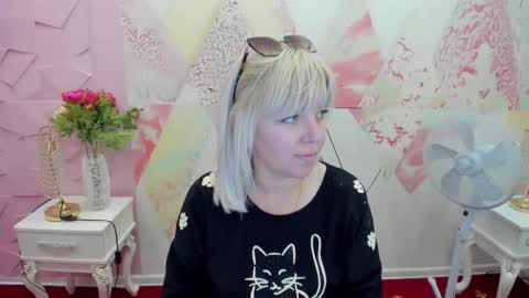 06angel online show from 10.08.25
