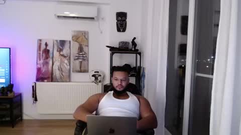 Kingsley online show from 03.11.26