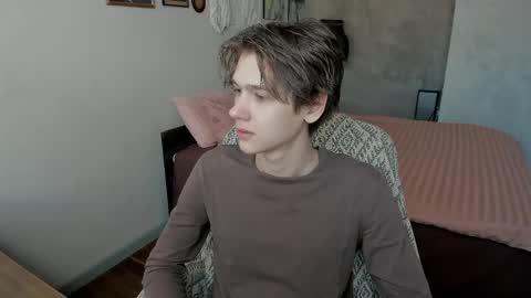 Snapshot of 0verlandd chatting on 04.24.26 Adam online show from 04.24.26