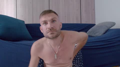 10in_deluxe online show from 10.15.25