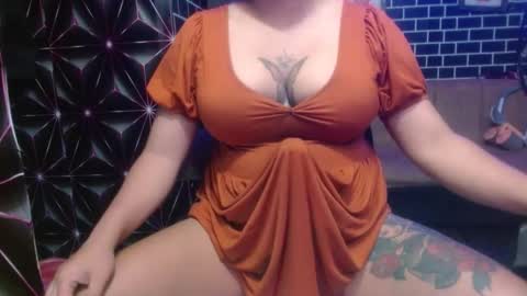  i am trixie im Your Selfsucking Mistress  online show from 03.27.26