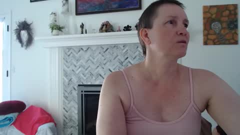 Aurora Willows online show from 03.30.26