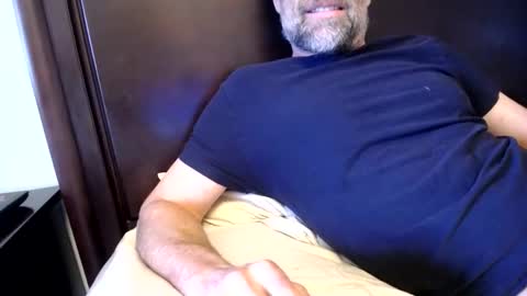 Snapshot of 123h0rny chatting on 04.10.26 123h0rny online show from 04.10.26