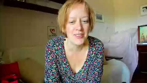 Snapshot of 12ennie chatting on 07.17.26 12ennie online show from 07.17.26