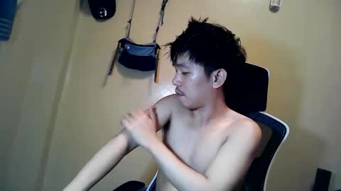 12hotcock online show from 04.23.26