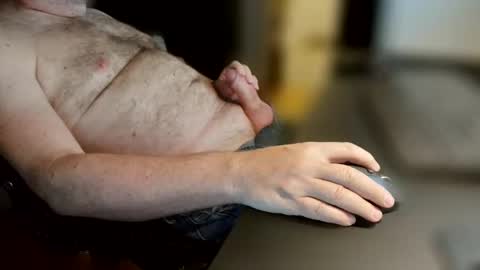 Snapshot of 12monkeyatleast chatting on 11.03.25 Chris online show from 11.03.25