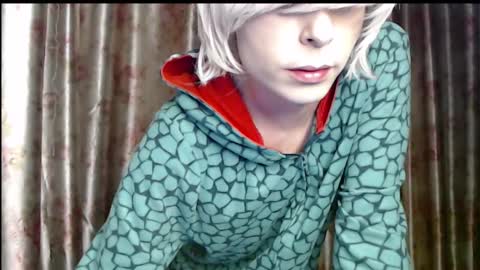 Angelfree online show from 03.12.25