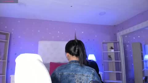 Snapshot of 15_scarlette chatting on 09.10.25 Scarlette online show from 09.10.25