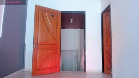 Snapshot of 18_salo chatting on 01.07.25 SALOME online show from 01.07.25