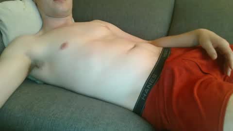 18chillin online show from 09.10.25