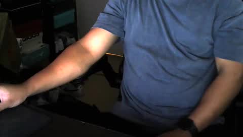 Snapshot of 18oldaussie chatting on 02.05.26 18oldaussie online show from 02.05.26