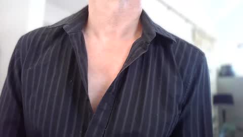 Snapshot of 19hung4u chatting on 12.03.24 19hung4u online show from 12.03.24