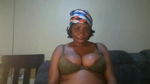 Snapshot of 1_sexylove chatting on 09.14.25 1_sexylove online show from 09.14.25