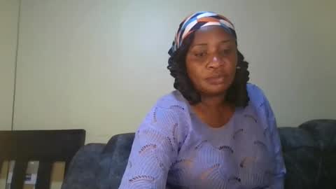 Snapshot of 1_sexylove chatting on 09.27.25 1_sexylove online show from 09.27.25