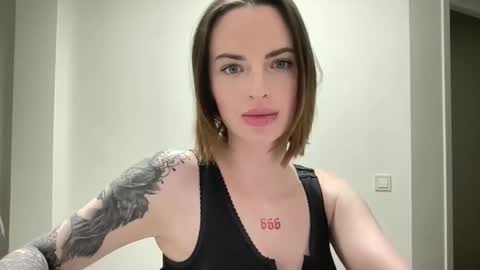 DOVE online show from 10.04.25