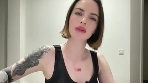 DOVE online show from 11.07.25