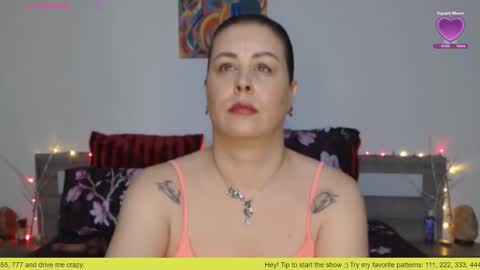 Felicity online show from 11.03.25