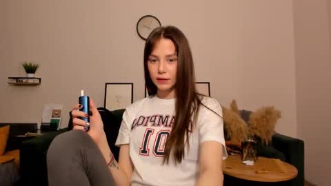 Lily 3 online show from 03.06.26