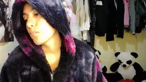 Snapshot of 1kandylove chatting on 11.16.25 1kandylove online show from 11.16.25