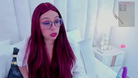 bella   online show from 02.07.25