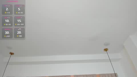 Snapshot of 1m_valery chatting on 01.08.25 Valery online show from 01.08.25