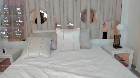 Snapshot of 1m_valery chatting on 03.08.25 Valery online show from 03.08.25