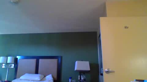 TheShyOne18 online show from 10.04.25