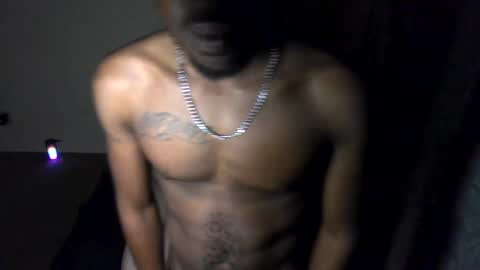 Snapshot of 1retro_ski_mask chatting on 12.02.24 Tropical Fusion online show from 12.02.24