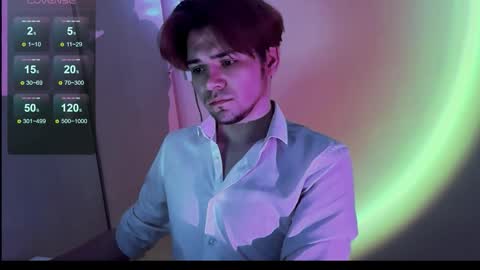 1roberttt online show from 10.10.25