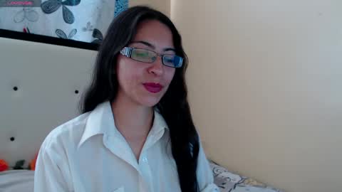 paola online show from 04.15.26