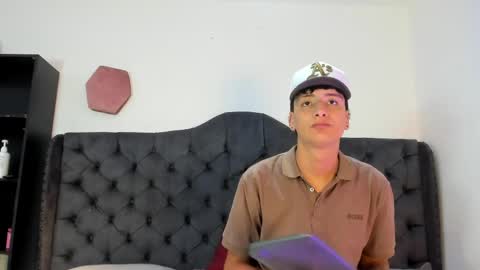 1Threestar online show from 04.15.26