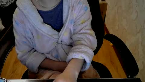 1your_hot_girls online show from 12.12.24