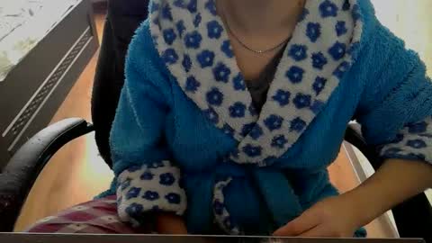 1your_hot_girls online show from 02.23.25