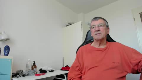 Henk online show from 03.03.25