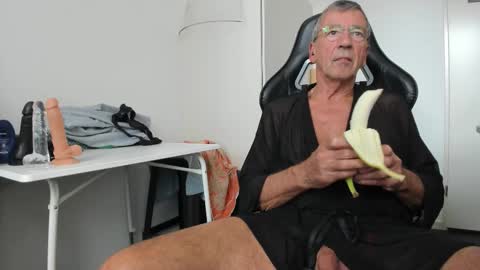 Henk online show from 09.23.25
