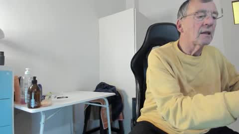 Henk online show from 12.20.25