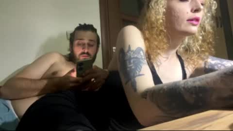 Snapshot of 20punkslut chatting on 04.27.26 20punkslut online show from 04.27.26