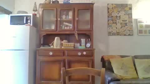 Snapshot of 22esserre chatting on 09.25.25 22esserre online show from 09.25.25