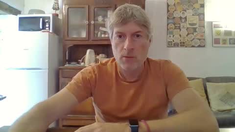 Snapshot of 22esserre chatting on 09.30.25 22esserre online show from 09.30.25