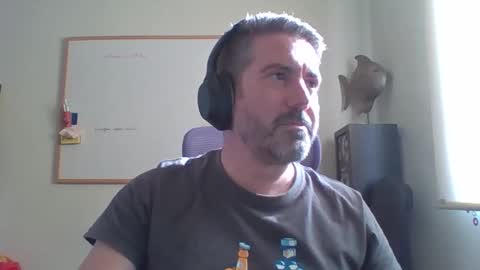 Snapshot of 23cmt4you_vlc chatting on 10.16.25 23cmt4you_vlc online show from 10.16.25