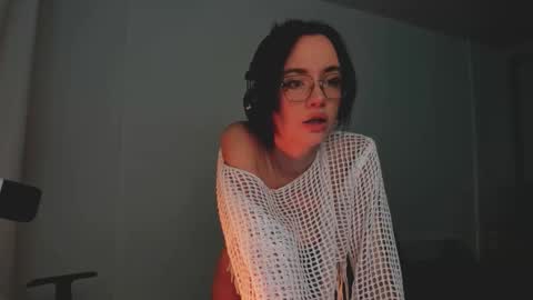 Sasha weekend from 14 to 27 November online show from 10.25.25