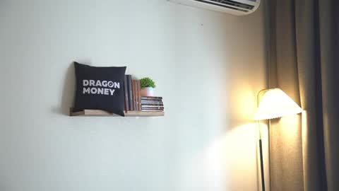 Elley  online show from 04.21.26