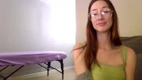 2girls1link online show from 12.31.24